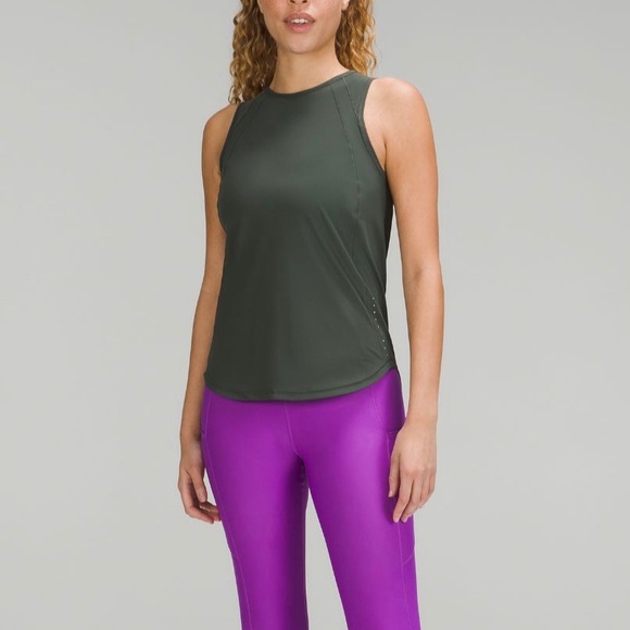 Lululemon Sculpt Tank - Picture 2 of 13